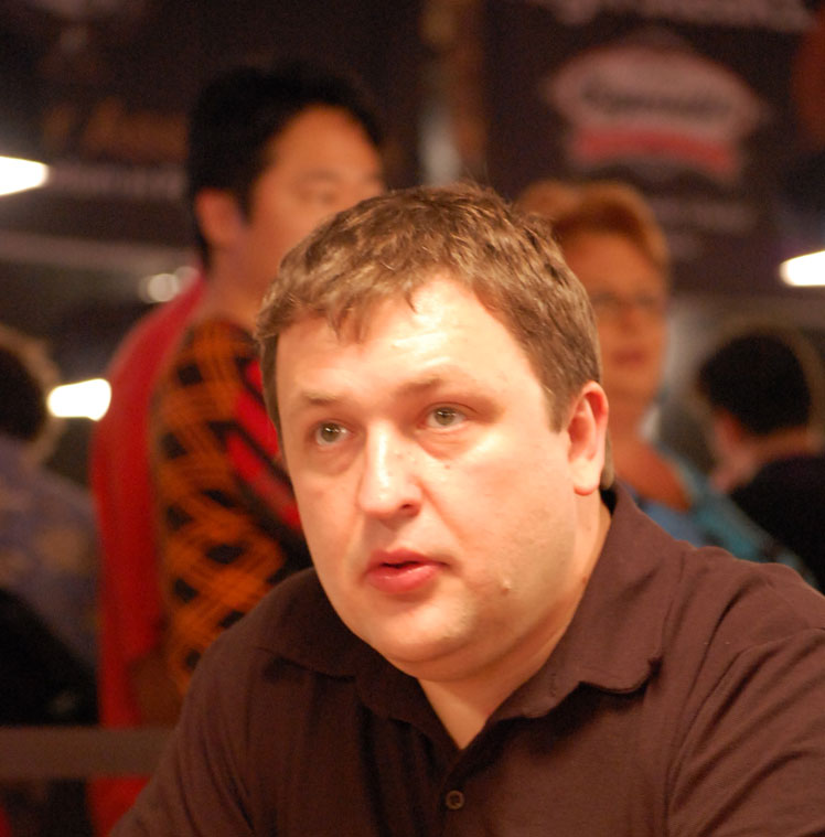 Tony G empfiehlt Phil Hellmuth in Rente zu gehen.